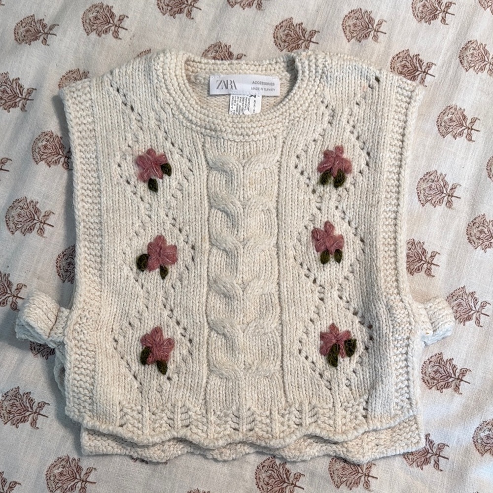 Toddler Girl Zara Cream Knit Sweater Vest with Pink Floral Embroidery